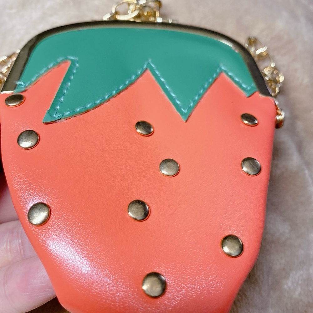 Strawberry Design Red and Green Women's Bag - Picture 9 of 11